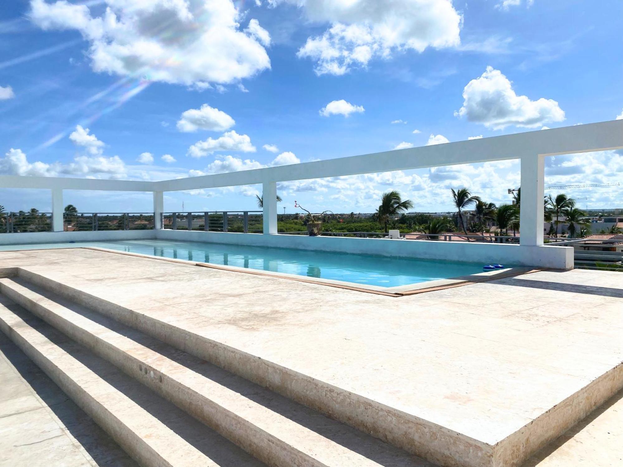 Caraibico Suites Rooftop Pool & Beach Club 蓬塔卡纳 外观 照片